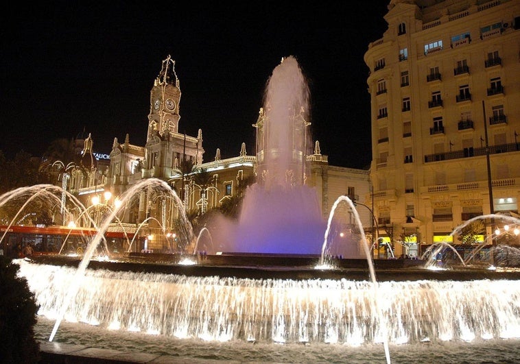 La fuente, la joya oculta de la plaza del Ayuntamiento de Valencia